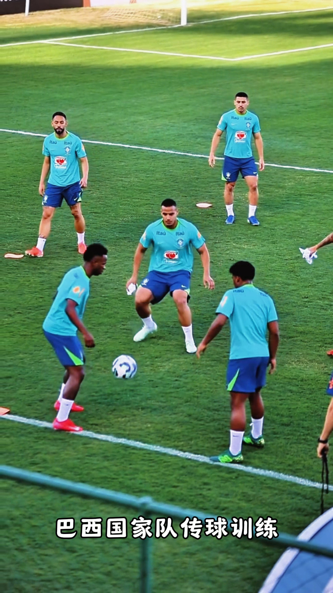 精湛传球技术,令对手手足无措 精湛传球技术,令对手手足无措