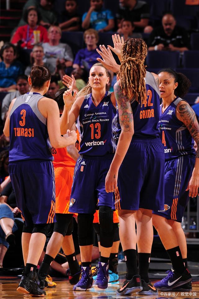 雄鹰队主场大胜巫师队实力大增赞誉的简单介绍 雄鹰队主场大胜巫师队实力大增赞誉的简单介绍