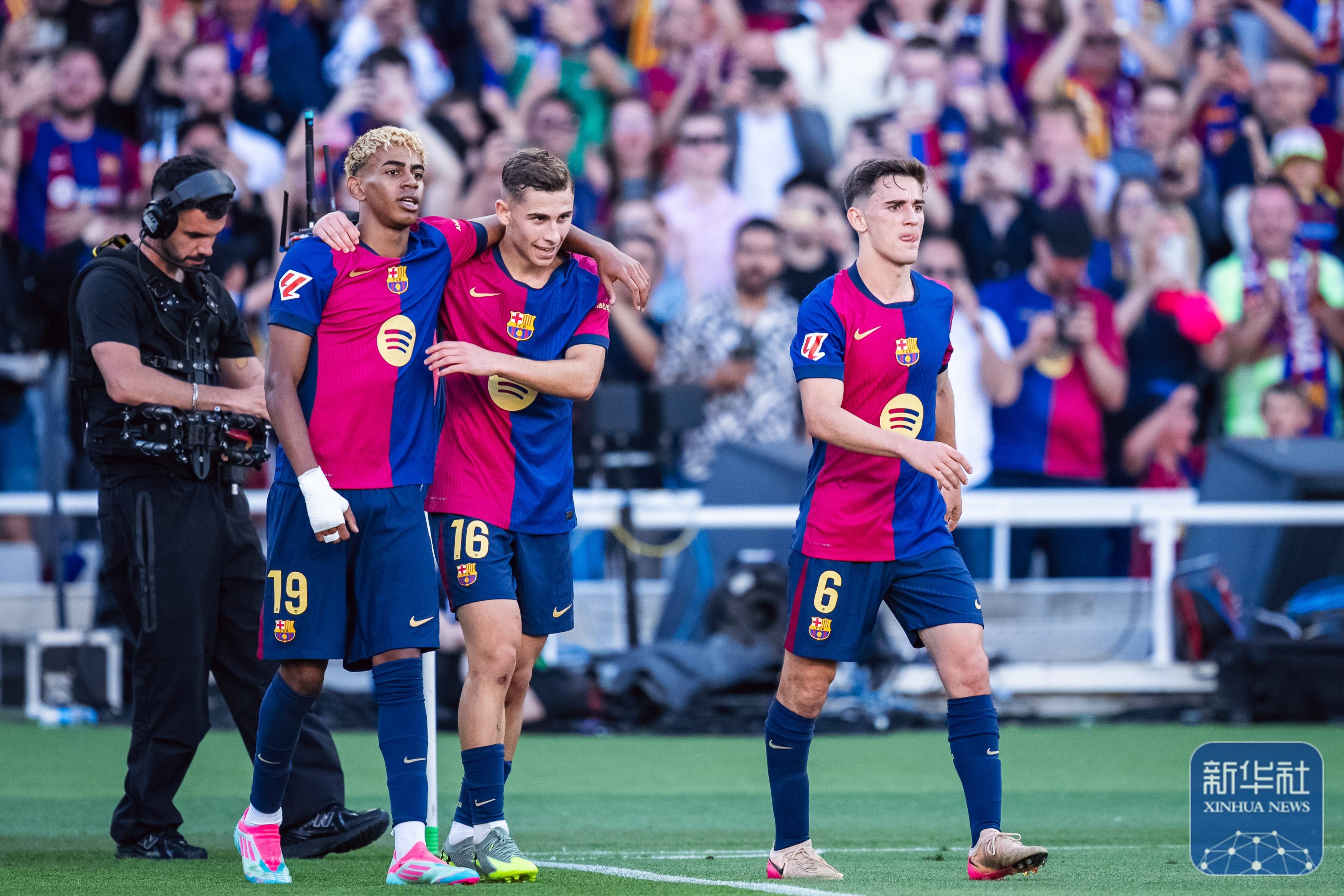 比利亚雷亚尔扭转战局,赫塔菲力挽狂澜的简单介绍 比利亚雷亚尔扭转战局,赫塔菲力挽狂澜的简单介绍