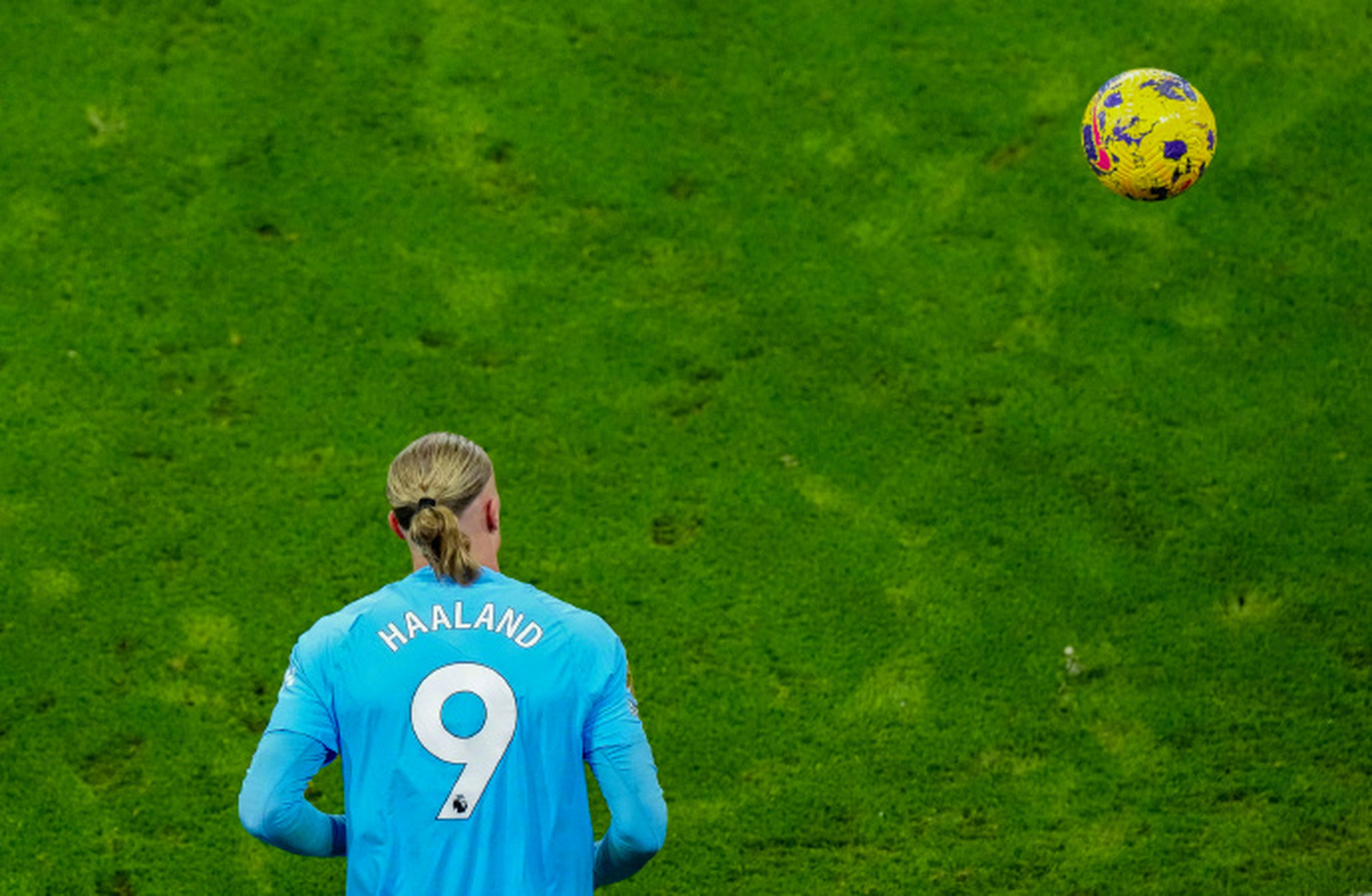 关于曼城主帅获得赞誉,战术布置精准见效的信息 关于曼城主帅获得赞誉,战术布置精准见效的信息